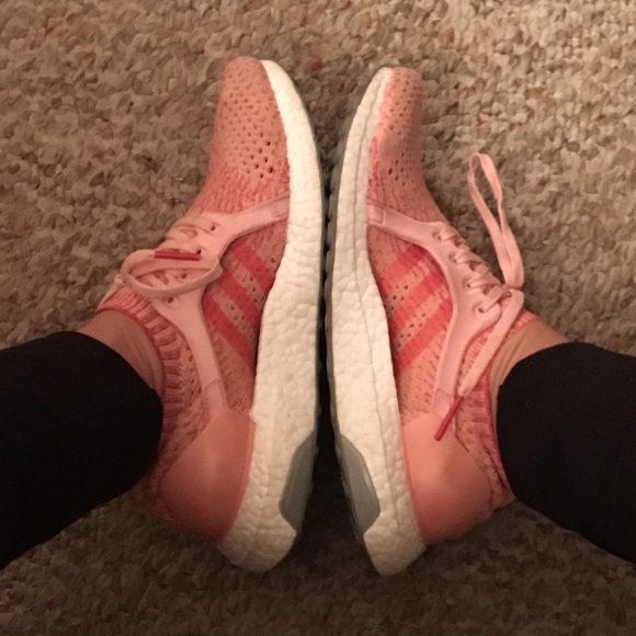 🔴SOLD🔴 Adidas Ultra boost knit shoes, sz 6 - Picture 3 of 8